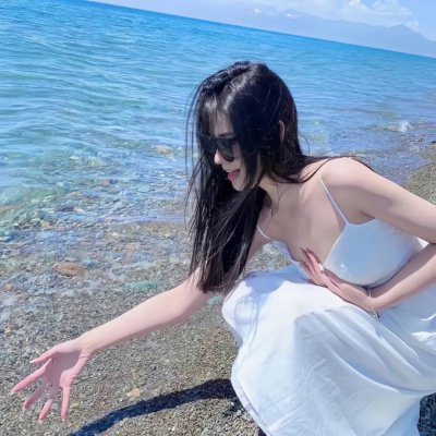 蓝丝绒海报